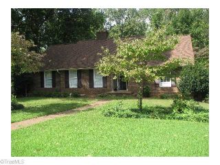 Foreclosed Home - 828 BRANCHWOOD DR, 27284