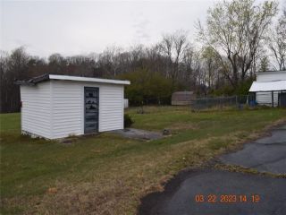 Foreclosed Home - 622 NC HIGHWAY 700, 27288