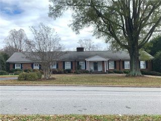 Foreclosed Home - 118 COUNTRY CLUB DR, 27288