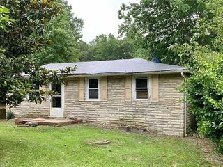 Foreclosed Home - 782 AVENUE K, 27292