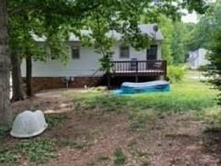 Foreclosed Home - 162 WOODWIND DR, 27295