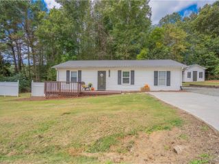 Foreclosed Home - 138 PENNY LN, 27295