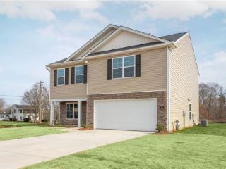 Foreclosed Home - 596 TOWHEE TRL, 27295
