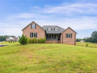 Foreclosed Home - 122 FRITTS FARM CT, 27295