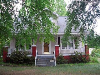 Foreclosed Home - 820 LAWSONVILLE AVE, 27320