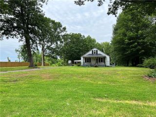 Foreclosed Home - 10728 CHERRY GROVE RD, 27320