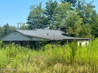 Foreclosed Home - 9329 US HIGHWAY 158 W, 27326