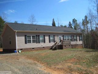 Foreclosed Home - 488 PAULS AIRPORT RD, 27360