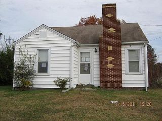 Foreclosed Home - 914 MENDENHALL ST, 27360