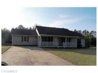 Foreclosed Home - 771 OLD EMANUEL CHURCH RD, 27360