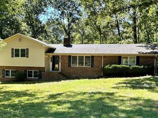 Foreclosed Home - 5269 KIMBERLY LN, 27370