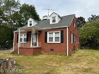 Foreclosed Home - 814 WAUGH ST, 27405