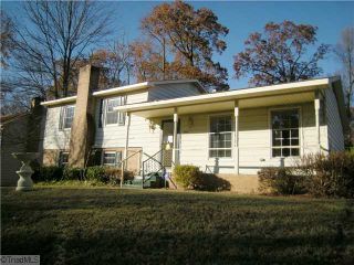 Foreclosed Home - 3408 WINCHESTER DR, 27406