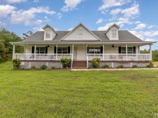 Foreclosed Home - 7809 WILEY MANGUM RD, 27503
