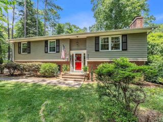 Foreclosed Home - 315 E CORNWALL RD, 27511