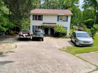 Foreclosed Home - 318 HOLLOWAY ST, 27513