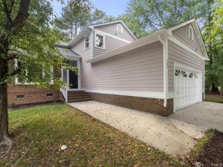 Foreclosed Home - 102 RICHLAND CT, 27516