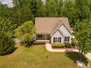 Foreclosed Home - 15 BUCKINGHAM DR, 27525