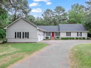Foreclosed Home - 2028 WALDEN WAY, 27527