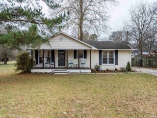 Foreclosed Home - 707 FOREST DR, 27529
