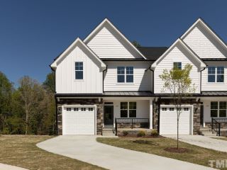 Foreclosed Home - 245 SOUTHERBY BLUFFS CT, 27529