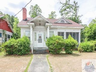 Foreclosed Home - 800 E MULBERRY ST, 27530