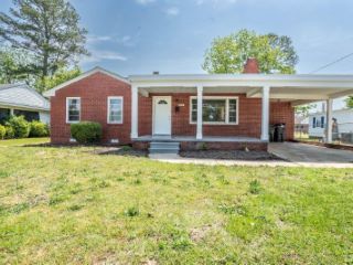 Foreclosed Home - 904 N MADISON AVE, 27530