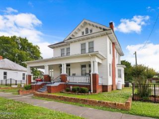 Foreclosed Home - 306 S JAMES ST, 27530