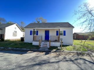 Foreclosed Home - 818 CRAWFORD ST, 27530