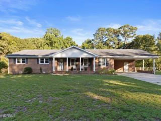 Foreclosed Home - 209 CRESTWOOD DR, 27530