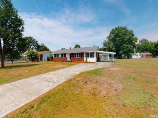 Foreclosed Home - 2709 LANGSTON DR, 27534