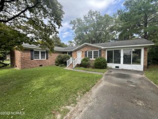 Foreclosed Home - 200 WOODROSE AVE, 27534