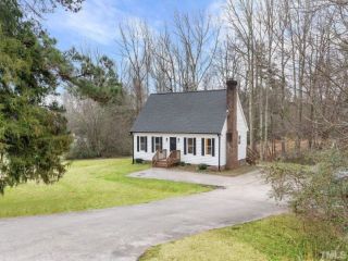 Foreclosed Home - 1805 SAINT ANDREWS CHURCH RD, 27537