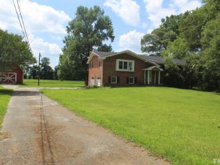 Foreclosed Home - 802 HICKORY CROSSROADS RD, 27542