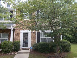Foreclosed Home - 402 BAYOU CT, 27545