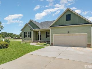 Foreclosed Home - 11 CLOVER DR, 27569