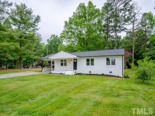 Foreclosed Home - 243 SOMERSET DR, 27573