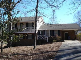 Foreclosed Home - 110 S LAKESIDE DR, 27577