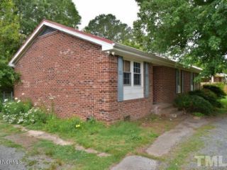 Foreclosed Home - 207 W LANGDON AVE, 27577