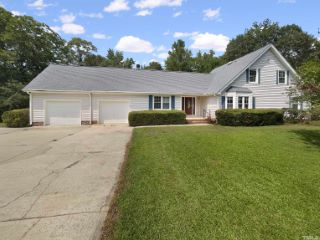 Foreclosed Home - 1417 GUFFY DR, 27603