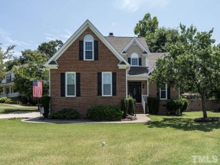 Foreclosed Home - 2017 VINTNERS CT, 27610