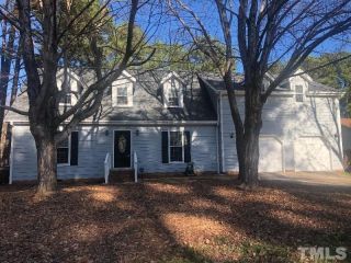 Foreclosed Home - 8004 NEW LONDON LN, 27613