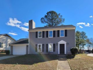 Foreclosed Home - 5300 WALLINGFORD DR, 27616