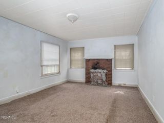 Foreclosed Home - 323 DUNN ST, 27801