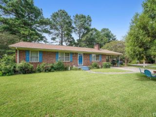 Foreclosed Home - 104 LAURIE DR, 27803