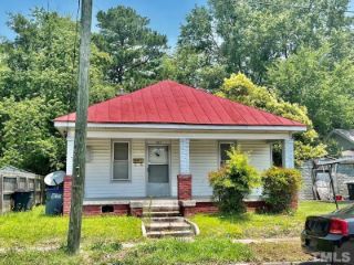 Foreclosed Home - 608 CHESTER ST, 27804