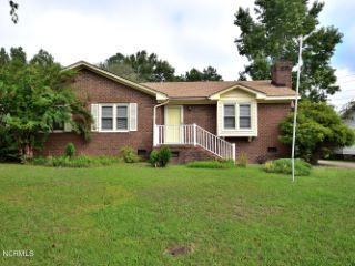 Foreclosed Home - 1404 ROCK CREEK DR, 27804