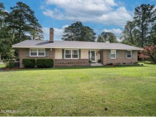 Foreclosed Home - 201 S ENGLEWOOD DR, 27804