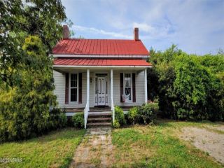 Foreclosed Home - 103 TOMLINSON ST, 27813