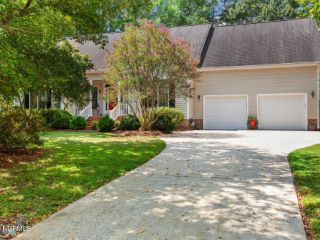 Foreclosed Home - 924 POTOMAC DR, 27817